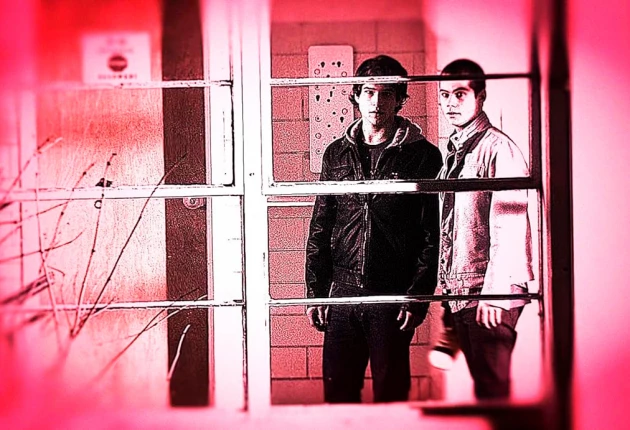 Картинка из 1 сезона сериала Оборотень / Волчонок